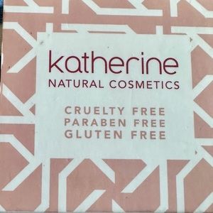 KATHERINE NATURAL COSMETICS!!!! NWT ESPRESSO
Coffee* Talk Palette Eyeshadow